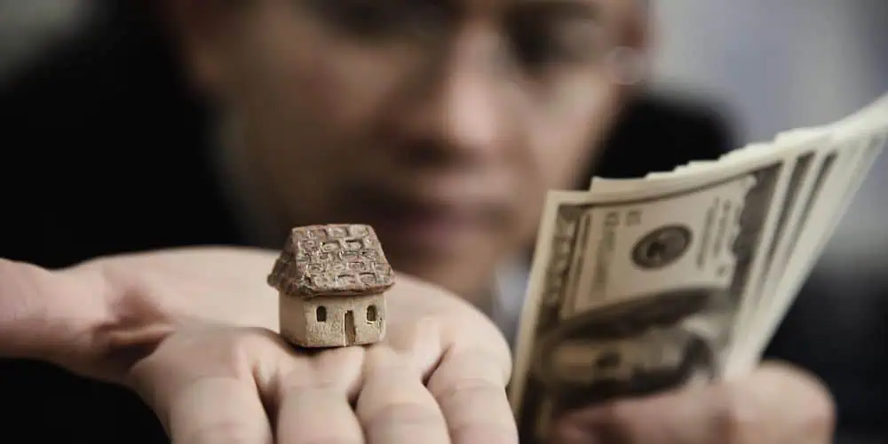 How to Use a HELOC to Invest in Canada: A Strategic Guide to Building Wealth (Is It Right For You?)